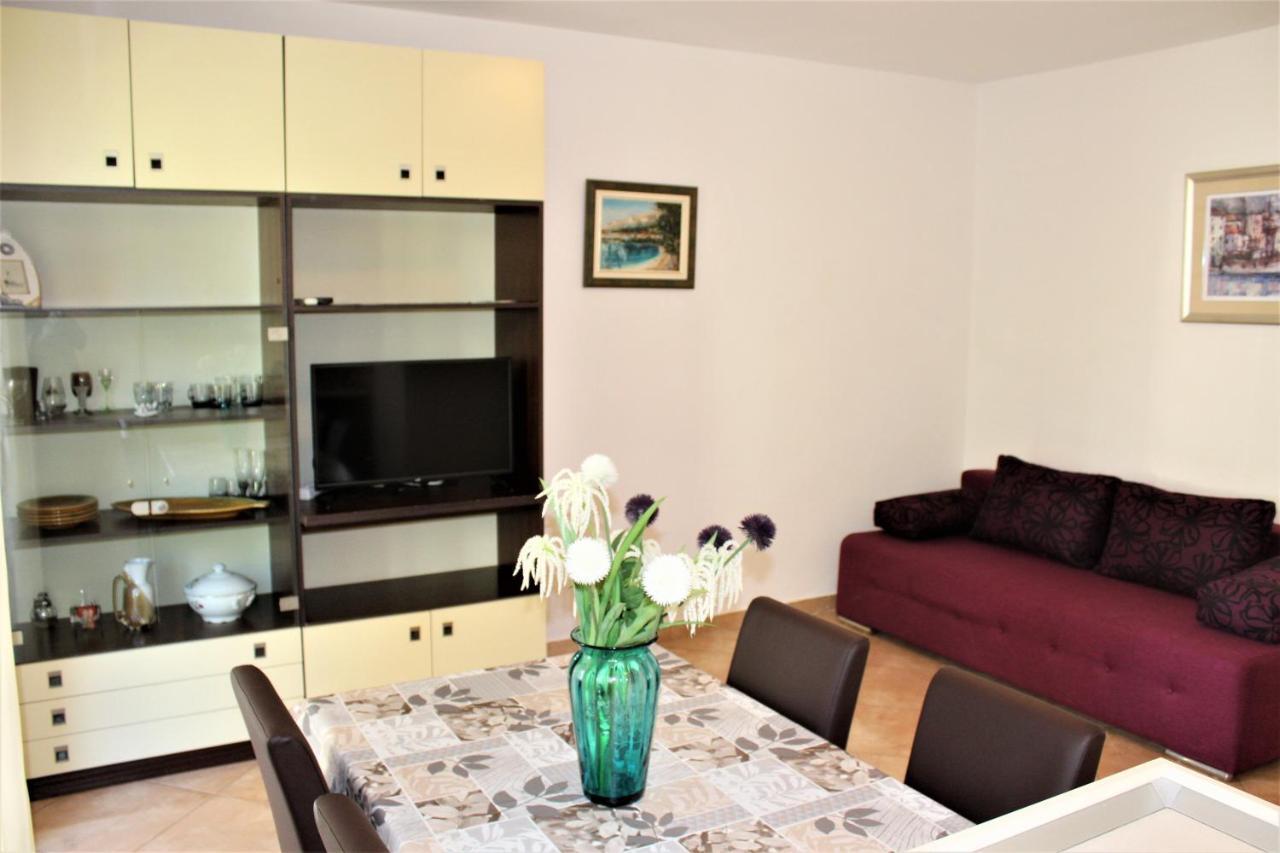 Apartments Raos Makarska Zewnętrze zdjęcie