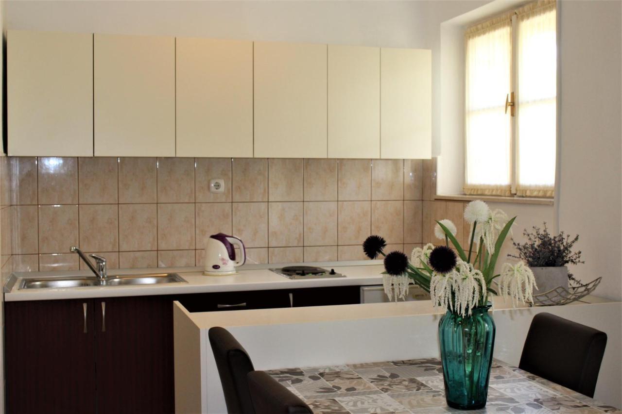 Apartments Raos Makarska Zewnętrze zdjęcie