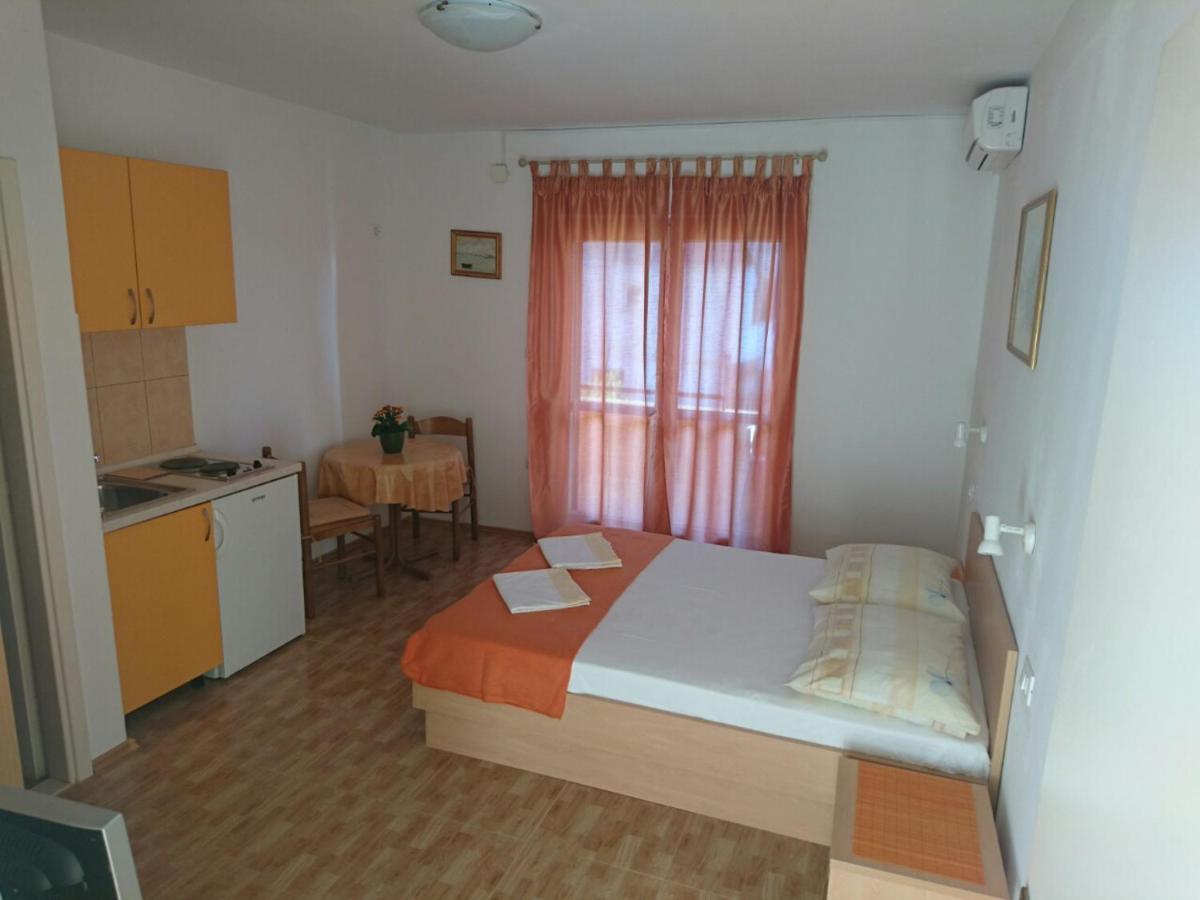 Apartments Raos Makarska Zewnętrze zdjęcie